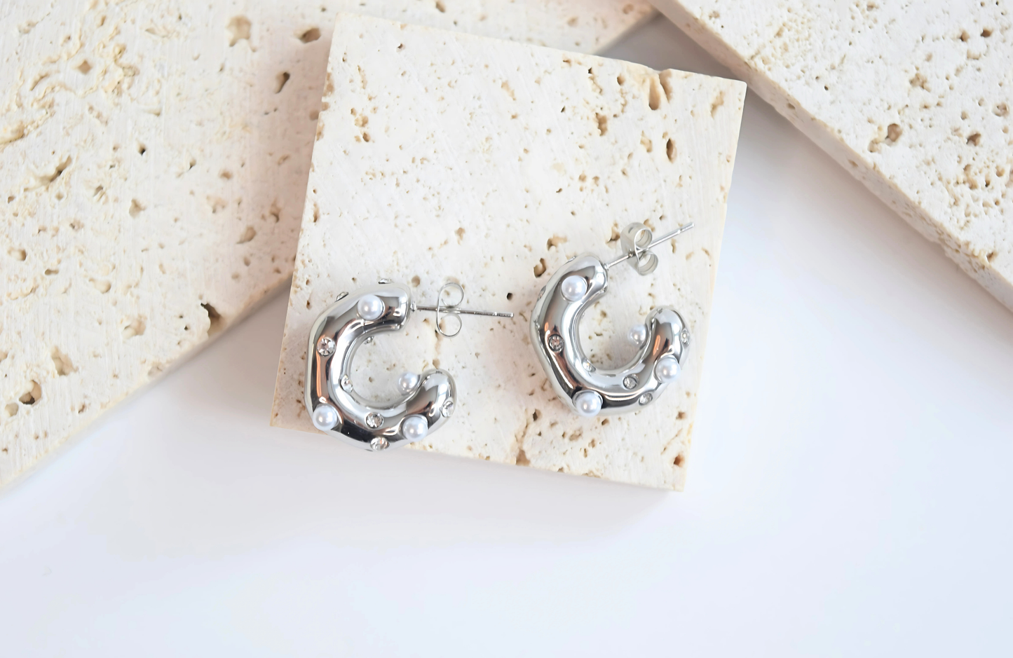Aurelian earrings