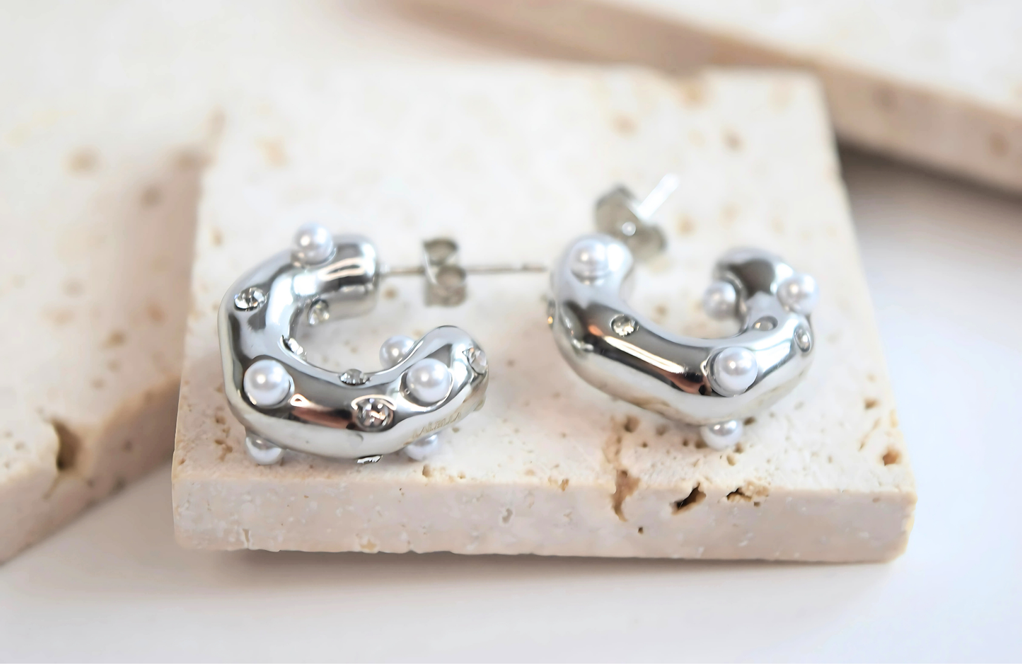 Aurelian earrings